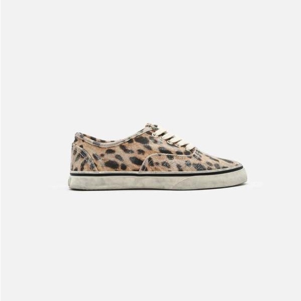 Re/Done Cheetah Print New Distressed Sneakers 6.5